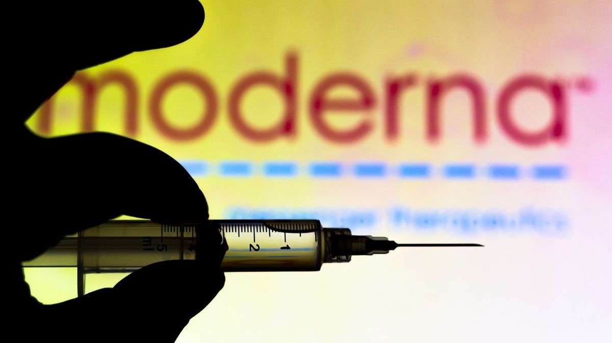 Vakcínu od Moderny bude rozvážet sám výrobce, zatím není distributor